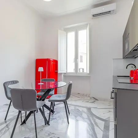 Authentic Prati Living Apartment Rom